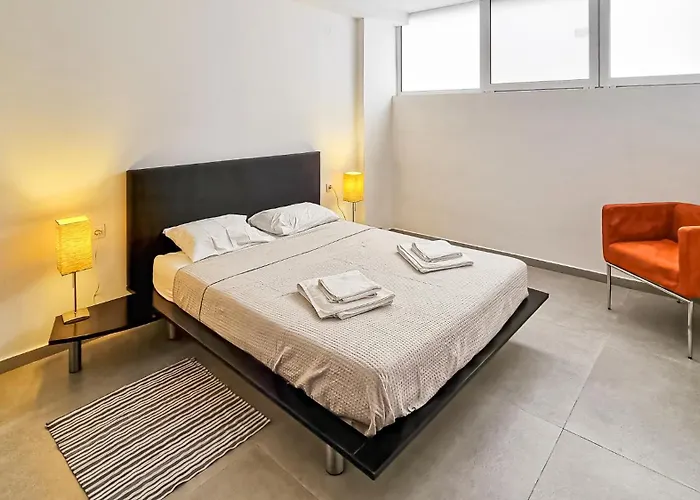 Modern And Comfy Loft In Chania !
