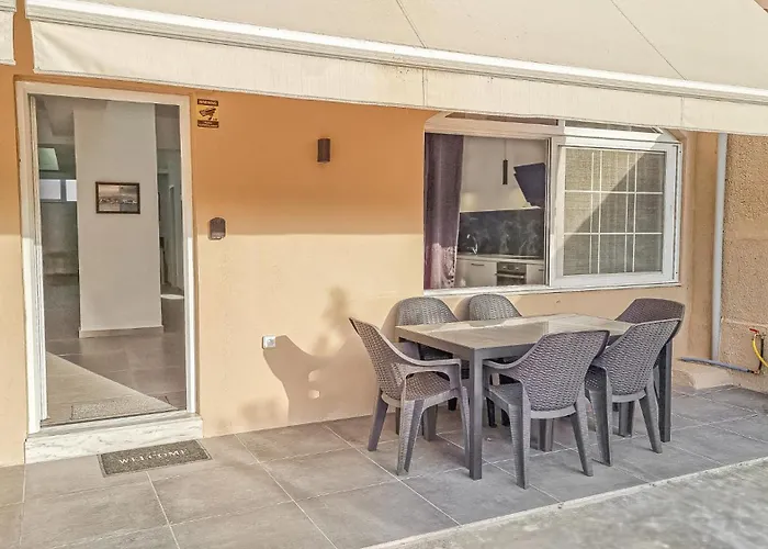 Modern And Comfy Loft In Chania !